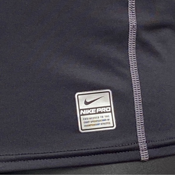 Nike Pro men dri fit men black long sleeves  logo shirt. Size M. Used. - Picture 4 of 9